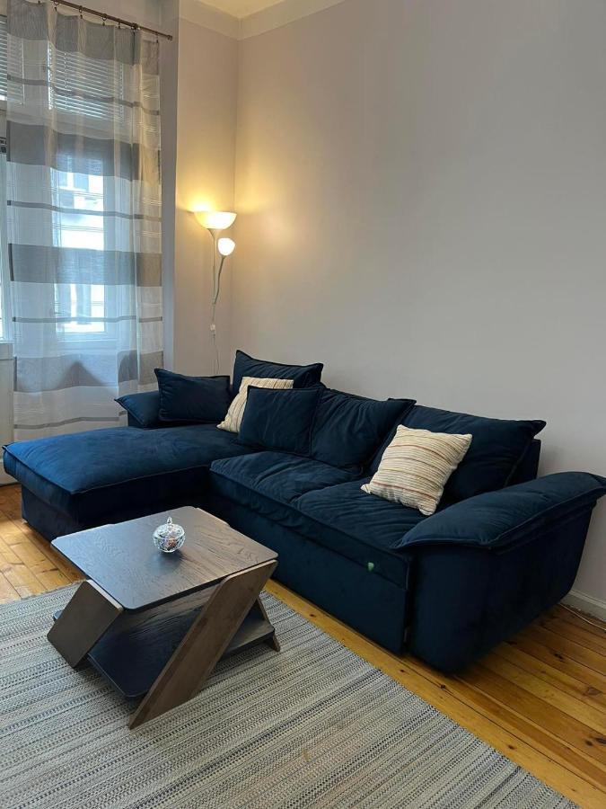 Citypulse Apt In Ideal Center W Working Space София Экстерьер фото